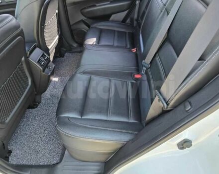 Білий Рено Колеос, об'ємом двигуна 2 л та пробігом 51 тис. км за 6450 $, фото 12 на Automoto.ua