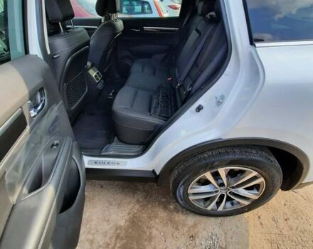 Белый Рено Колеос, объемом двигателя 2.49 л и пробегом 28 тыс. км за 23900 $, фото 8 на Automoto.ua