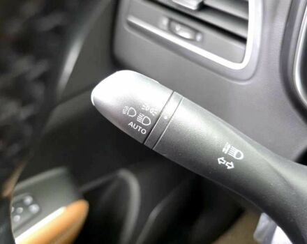 Рено Колеос 2018 в Киеве на Automoto.ua Белый Рено Колеос, объемом двигателя 2 л и пробегом 38 тыс. км за 12300 $, фото 10 на Automoto.ua