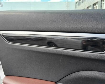 Рено Колеос 2018 у Києві на Automoto.ua Білий Рено Колеос, об'ємом двигуна 0 л та пробігом 77 тис. км за 17999 $, фото 16 на Automoto.ua