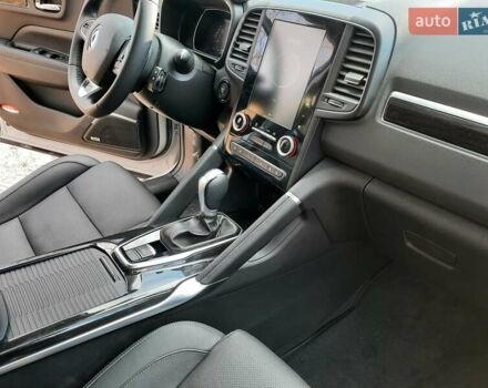 Белый Рено Колеос, объемом двигателя 2.49 л и пробегом 28 тыс. км за 23900 $, фото 5 на Automoto.ua