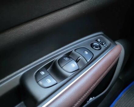 Белый Рено Колеос, объемом двигателя 2 л и пробегом 98 тыс. км за 9500 $, фото 6 на Automoto.ua