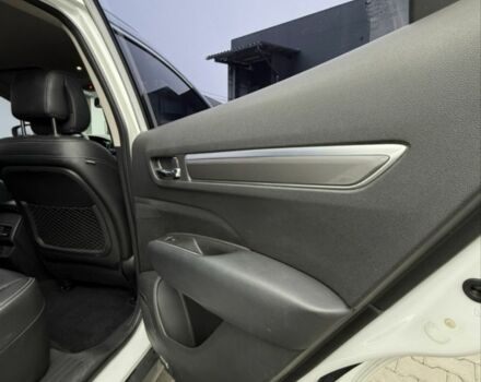 Білий Рено Колеос, об'ємом двигуна 2 л та пробігом 89 тис. км за 18700 $, фото 15 на Automoto.ua