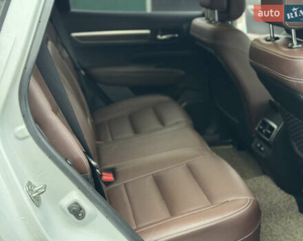 Белый Рено Колеос, объемом двигателя 2 л и пробегом 198 тыс. км за 24500 $, фото 11 на Automoto.ua