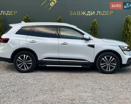 Белый Рено Колеос, объемом двигателя 1.75 л и пробегом 133 тыс. км за 23990 $, фото 19 на Automoto.ua