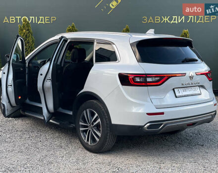 Белый Рено Колеос, объемом двигателя 1.7 л и пробегом 133 тыс. км за 23990 $, фото 23 на Automoto.ua