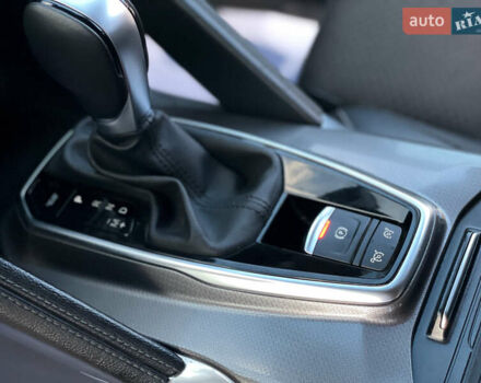 Белый Рено Колеос, объемом двигателя 1.7 л и пробегом 133 тыс. км за 23990 $, фото 40 на Automoto.ua