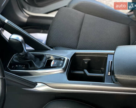 Белый Рено Колеос, объемом двигателя 1.7 л и пробегом 133 тыс. км за 23990 $, фото 39 на Automoto.ua