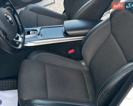 Белый Рено Колеос, объемом двигателя 1.75 л и пробегом 133 тыс. км за 23990 $, фото 43 на Automoto.ua