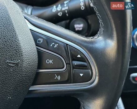 Белый Рено Колеос, объемом двигателя 2.49 л и пробегом 75 тыс. км за 21999 $, фото 96 на Automoto.ua