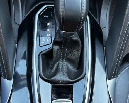 Белый Рено Колеос, объемом двигателя 2.49 л и пробегом 75 тыс. км за 21999 $, фото 128 на Automoto.ua