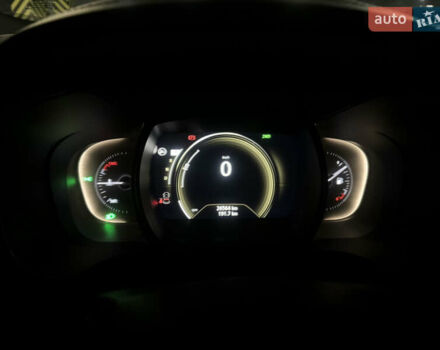 Белый Рено Колеос, объемом двигателя 2.49 л и пробегом 26 тыс. км за 30300 $, фото 14 на Automoto.ua