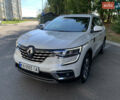 Белый Рено Колеос, объемом двигателя 2.49 л и пробегом 28 тыс. км за 23999 $, фото 3 на Automoto.ua