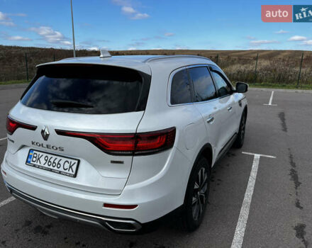 Белый Рено Колеос, объемом двигателя 2.49 л и пробегом 30 тыс. км за 28000 $, фото 7 на Automoto.ua