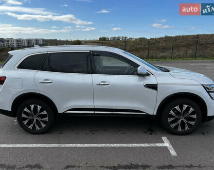 Белый Рено Колеос, объемом двигателя 2.49 л и пробегом 30 тыс. км за 28000 $, фото 2 на Automoto.ua