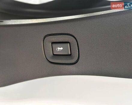 Рено Колеос 2024 в Львове на Automoto.ua Белый Рено Колеос, объемом двигателя 2.49 л и пробегом 1 тыс. км за 33794 $, фото 41 на Automoto.ua