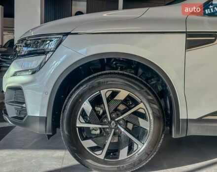 Рено Колеос 2024 в Львове на Automoto.ua Белый Рено Колеос, объемом двигателя 2.49 л и пробегом 1 тыс. км за 33794 $, фото 5 на Automoto.ua