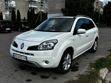 Білий Рено Колеос, об'ємом двигуна 2 л та пробігом 284 тис. км за 6500 $, фото 1 на Automoto.ua