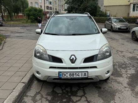 Білий Рено Колеос, об'ємом двигуна 2 л та пробігом 226 тис. км за 7800 $, фото 1 на Automoto.ua