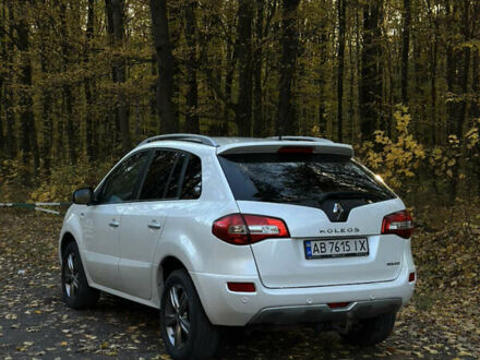 Рено Колеос 2011 в Ильинцах на Automoto.ua Белый Рено Колеос, объемом двигателя 2 л и пробегом 231 тыс. км за 10600 $, фото 1 на Automoto.ua