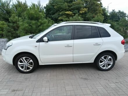 Білий Рено Колеос, об'ємом двигуна 2 л та пробігом 251 тис. км за 8987 $, фото 1 на Automoto.ua