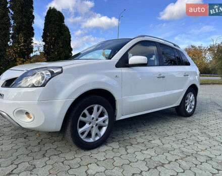 Белый Рено Колеос, объемом двигателя 2 л и пробегом 167 тыс. км за 9700 $, фото 1 на Automoto.ua