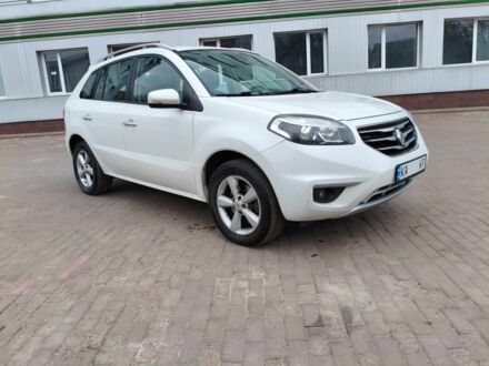 Белый Рено Колеос, объемом двигателя 2 л и пробегом 275 тыс. км за 11999 $, фото 1 на Automoto.ua