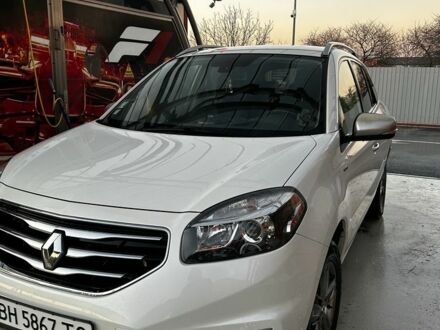 Белый Рено Колеос, объемом двигателя 2 л и пробегом 286 тыс. км за 10000 $, фото 1 на Automoto.ua