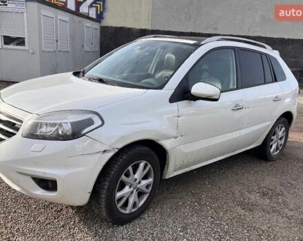 Белый Рено Колеос, объемом двигателя 2 л и пробегом 702 тыс. км за 9500 $, фото 1 на Automoto.ua