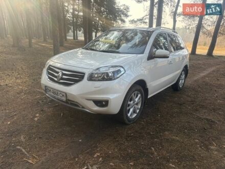 Білий Рено Колеос, об'ємом двигуна 2 л та пробігом 246 тис. км за 11400 $, фото 1 на Automoto.ua