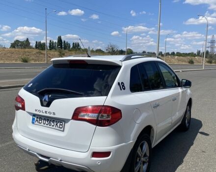 Белый Рено Колеос, объемом двигателя 2 л и пробегом 260 тыс. км за 12500 $, фото 1 на Automoto.ua