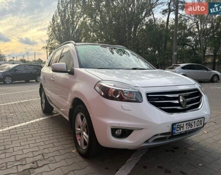 Белый Рено Колеос, объемом двигателя 2 л и пробегом 139 тыс. км за 10900 $, фото 1 на Automoto.ua