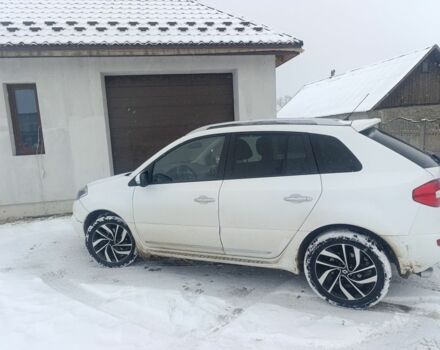 Белый Рено Колеос, объемом двигателя 2 л и пробегом 256 тыс. км за 10200 $, фото 1 на Automoto.ua