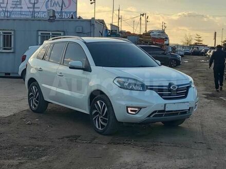 Рено Колеос 2015 в Киеве на Automoto.ua Белый Рено Колеос, объемом двигателя 2 л и пробегом 145 тыс. км за 6700 $, фото 1 на Automoto.ua