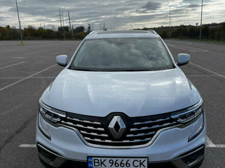 Рено Колеос 2023 в Ровно на Automoto.ua Белый Рено Колеос, объемом двигателя 2.49 л и пробегом 30 тыс. км за 28000 $, фото 1 на Automoto.ua