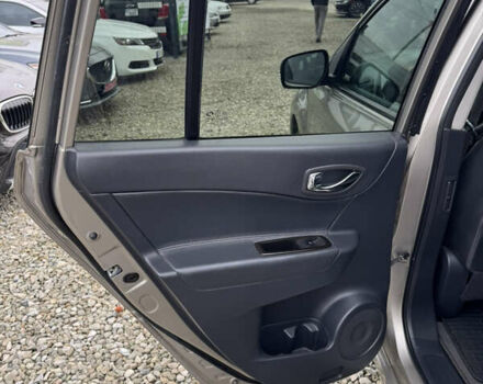 Бежевый Рено Колеос, объемом двигателя 2 л и пробегом 263 тыс. км за 13500 $, фото 22 на Automoto.ua