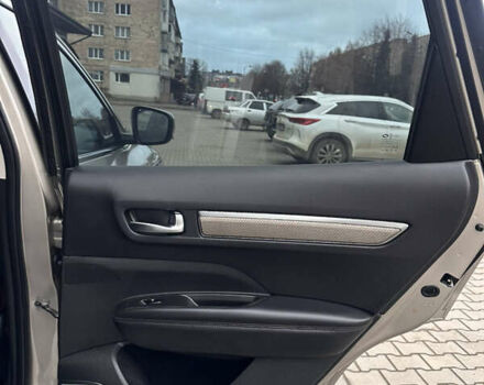 Бежевый Рено Колеос, объемом двигателя 2 л и пробегом 247 тыс. км за 21600 $, фото 56 на Automoto.ua