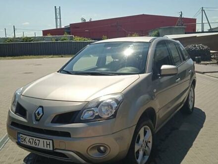 Рено Колеос 2011 у Рівному на Automoto.ua Бежевий Рено Колеос, об'ємом двигуна 2.5 л та пробігом 228 тис. км за 9000 $, фото 1 на Automoto.ua