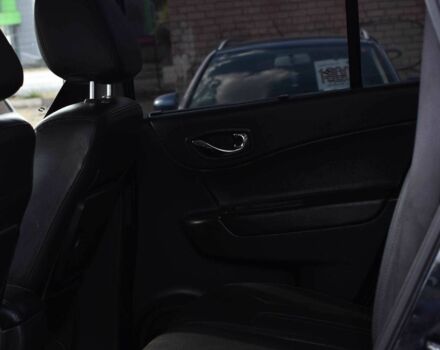 Черный Рено Колеос, объемом двигателя 2.5 л и пробегом 145 тыс. км за 8950 $, фото 19 на Automoto.ua