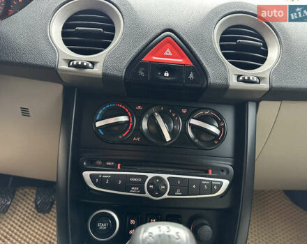 Черный Рено Колеос, объемом двигателя 2 л и пробегом 233 тыс. км за 8500 $, фото 29 на Automoto.ua