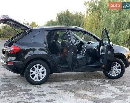 Рено Колеос 2008 в Кременце на Automoto.ua Черный Рено Колеос, объемом двигателя 2.45 л и пробегом 229 тыс. км за 6700 $, фото 5 на Automoto.ua