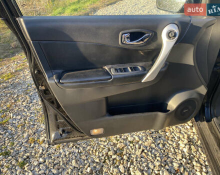 Рено Колеос 2008 в Збараже на Automoto.ua Черный Рено Колеос, объемом двигателя 2 л и пробегом 301 тыс. км за 7900 $, фото 12 на Automoto.ua