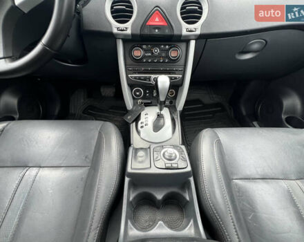 Черный Рено Колеос, объемом двигателя 2 л и пробегом 223 тыс. км за 8999 $, фото 12 на Automoto.ua
