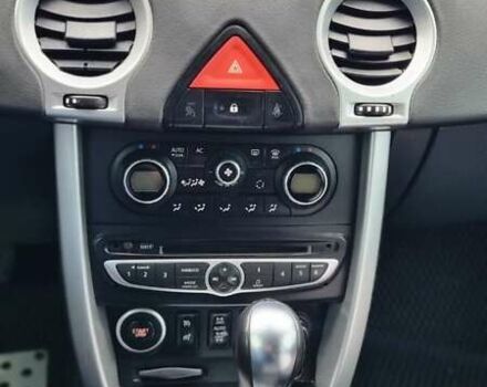 Черный Рено Колеос, объемом двигателя 2.45 л и пробегом 232 тыс. км за 8600 $, фото 9 на Automoto.ua