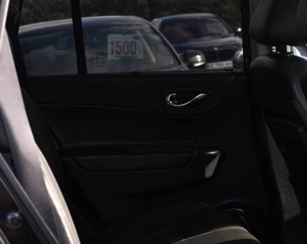 Черный Рено Колеос, объемом двигателя 2.5 л и пробегом 145 тыс. км за 8950 $, фото 15 на Automoto.ua