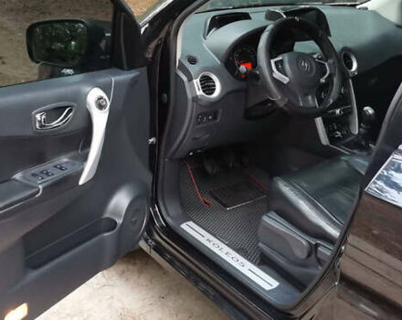 Чорний Рено Колеос, об'ємом двигуна 2 л та пробігом 303 тис. км за 6500 $, фото 3 на Automoto.ua