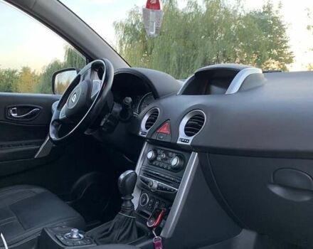 Рено Колеос 2008 в Кременце на Automoto.ua Черный Рено Колеос, объемом двигателя 2.45 л и пробегом 229 тыс. км за 6700 $, фото 18 на Automoto.ua