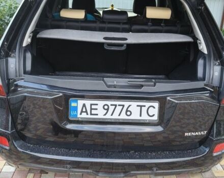 Черный Рено Колеос, объемом двигателя 2.5 л и пробегом 300 тыс. км за 8500 $, фото 11 на Automoto.ua