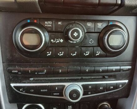 Черный Рено Колеос, объемом двигателя 2 л и пробегом 278 тыс. км за 8500 $, фото 13 на Automoto.ua