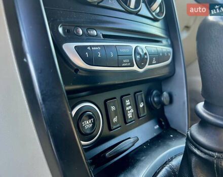 Черный Рено Колеос, объемом двигателя 2 л и пробегом 232 тыс. км за 8999 $, фото 26 на Automoto.ua